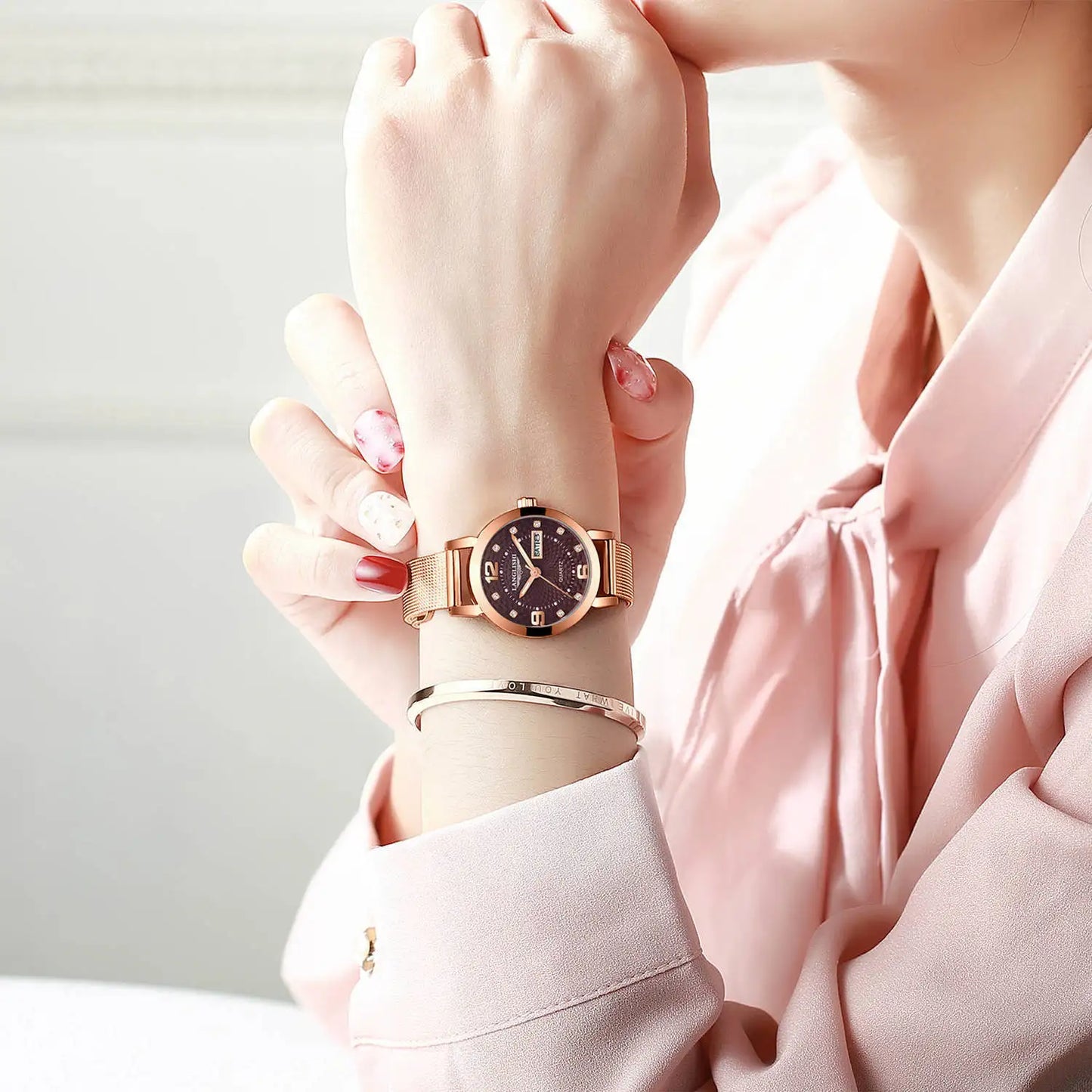 POEDAGAR 612 Trending Make Custom  Girls Quartz Watch Cool Mesh Band Diamond Week Display Storage Student Watch Company