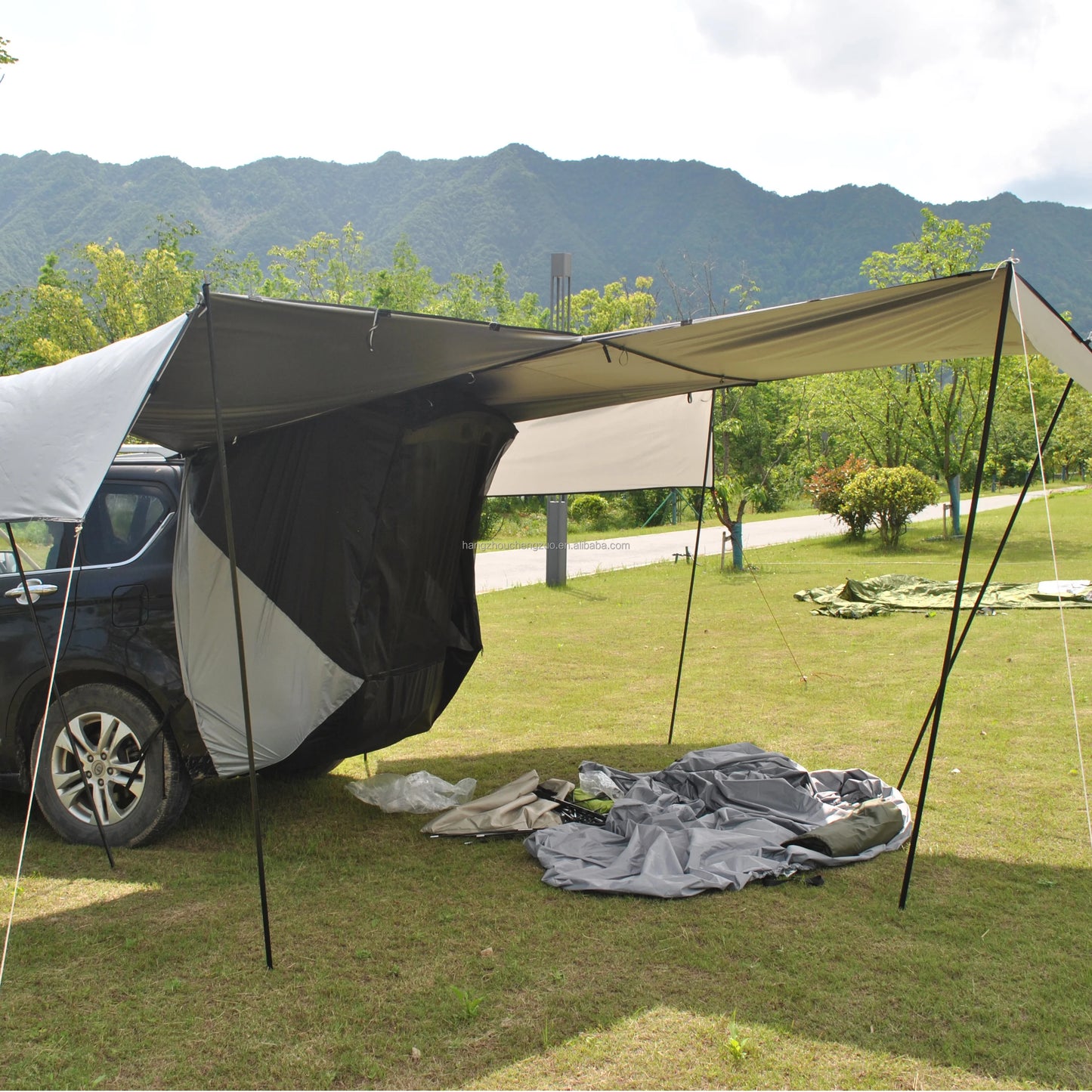 Universal SUV Trunk Tent High Transmittance Three Sides Awning Canopy Mosquito Net Hatchback Car Tent for Outdoor Adventures