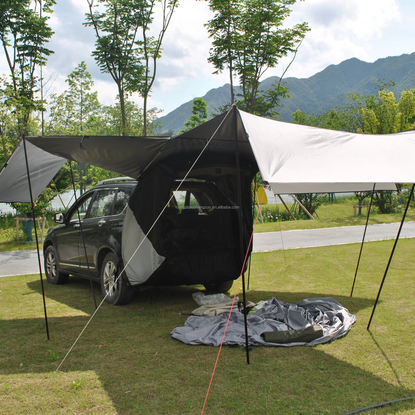 Universal SUV Trunk Tent High Transmittance Three Sides Awning Canopy Mosquito Net Hatchback Car Tent for Outdoor Adventures
