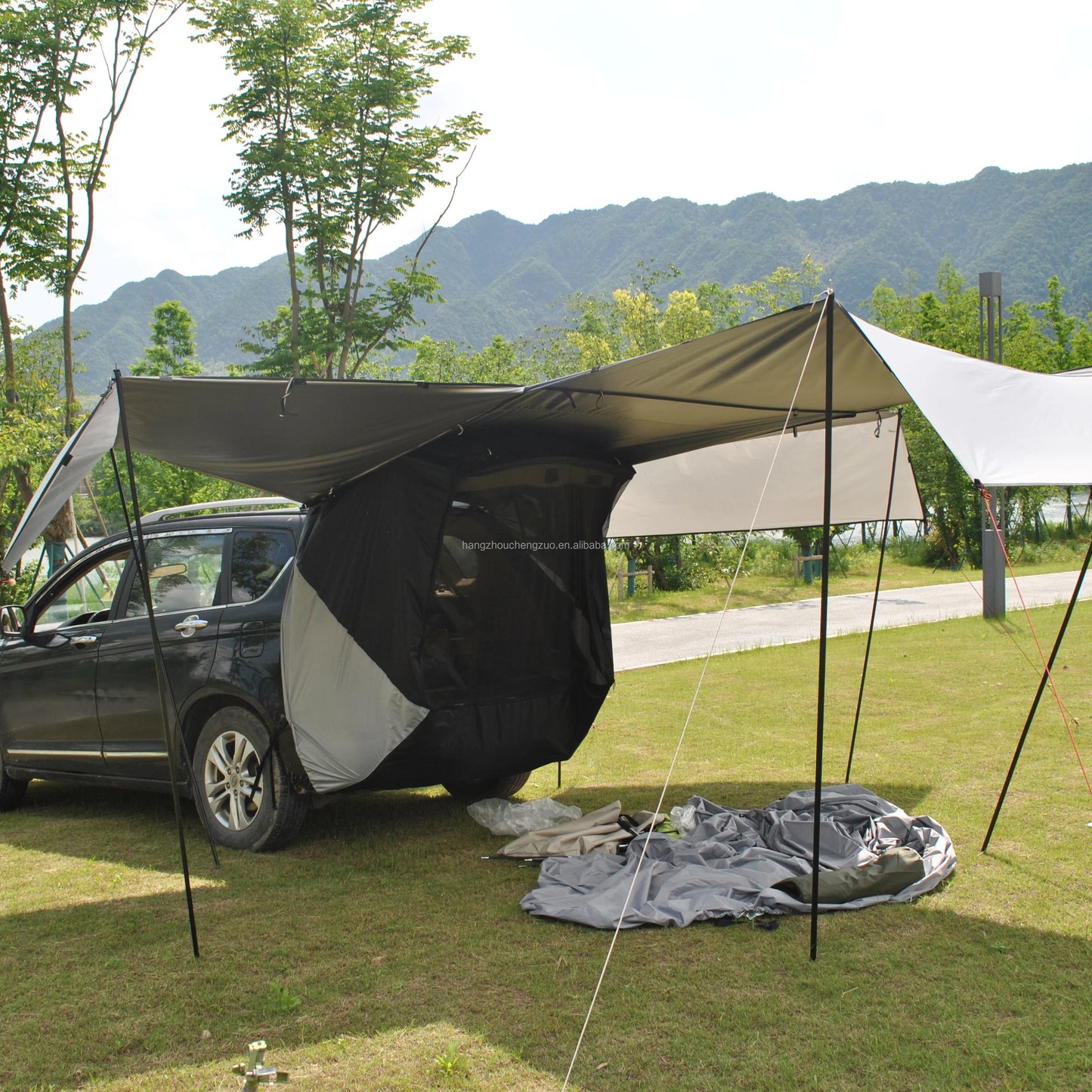 Universal SUV Trunk Tent High Transmittance Three Sides Awning Canopy Mosquito Net Hatchback Car Tent for Outdoor Adventures