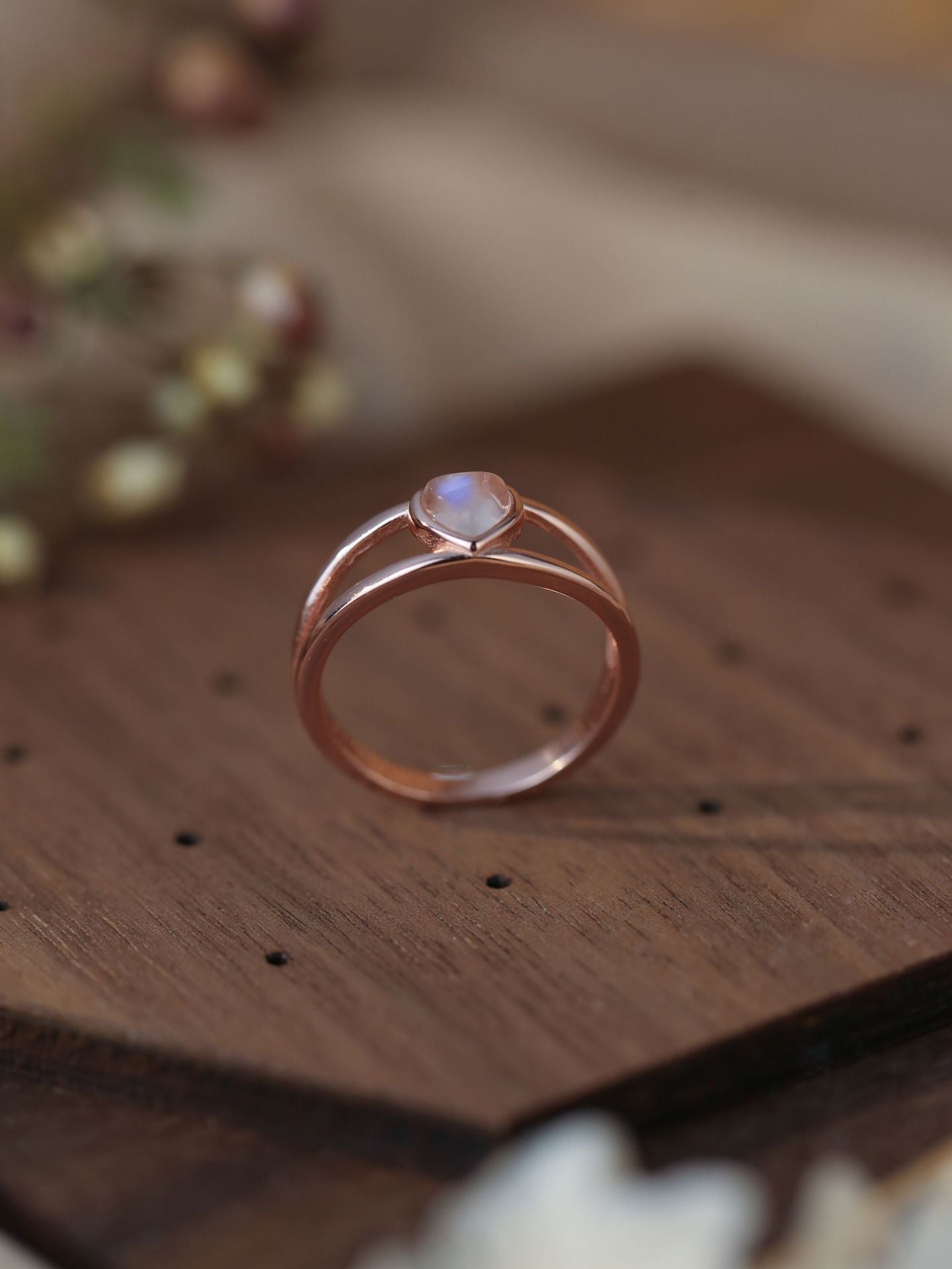 S925 Silver Heart-Shaped Natural Moonstone Ring